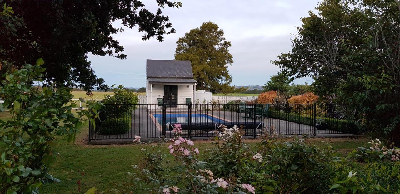 Estancia Farm Stay Masterton Exteriör bild